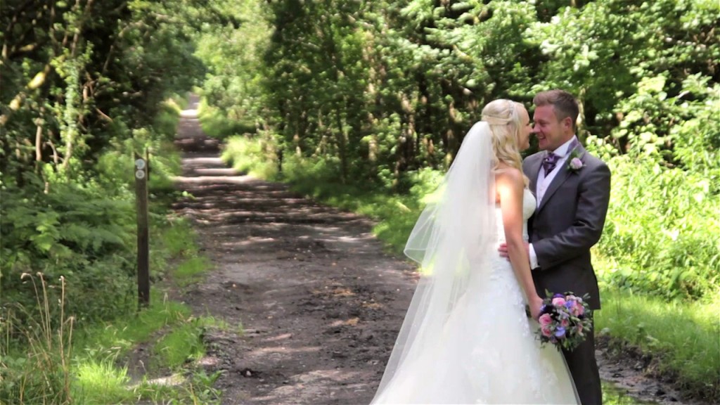 Matthew & Lorna - The Glyn Clydach Coach House Neath